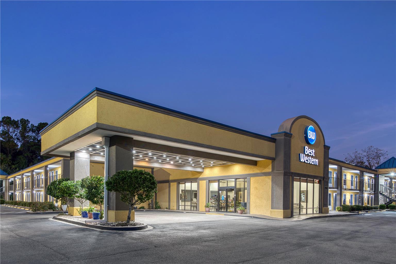 Best Western Of Walterboro - photo 36