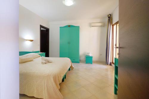 Noa's - carbon neutral hotel in Unknown City