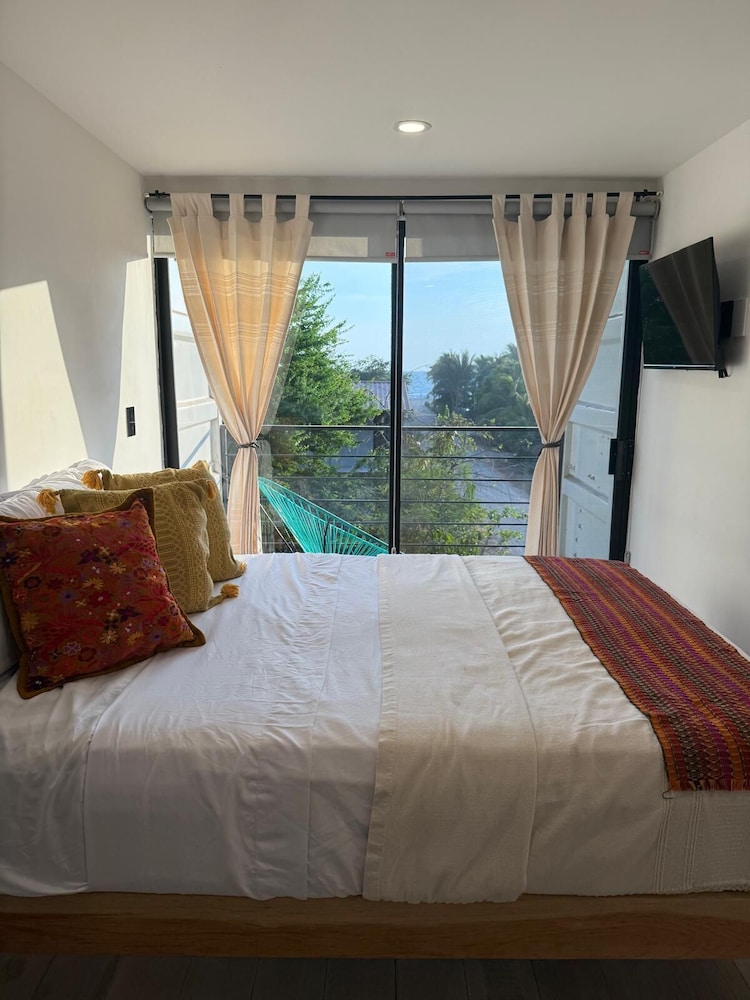 EssentialPXM Arkitainer ResidentialLofts in Brisas De Zicatela, Mexico