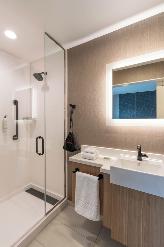 SpringHill Suites by Marriott San Luis Obispo - photo 25