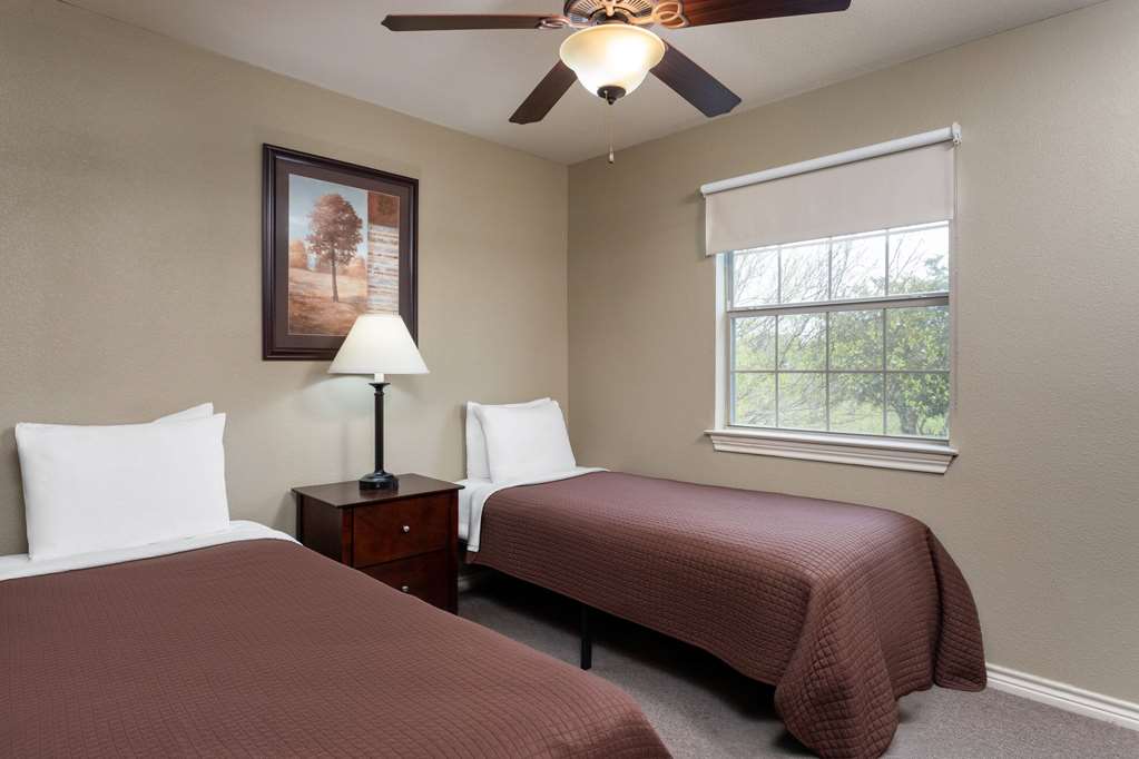 Eagle's Den Three Rivers Texas a Travelodge by Wyndham - photo 18