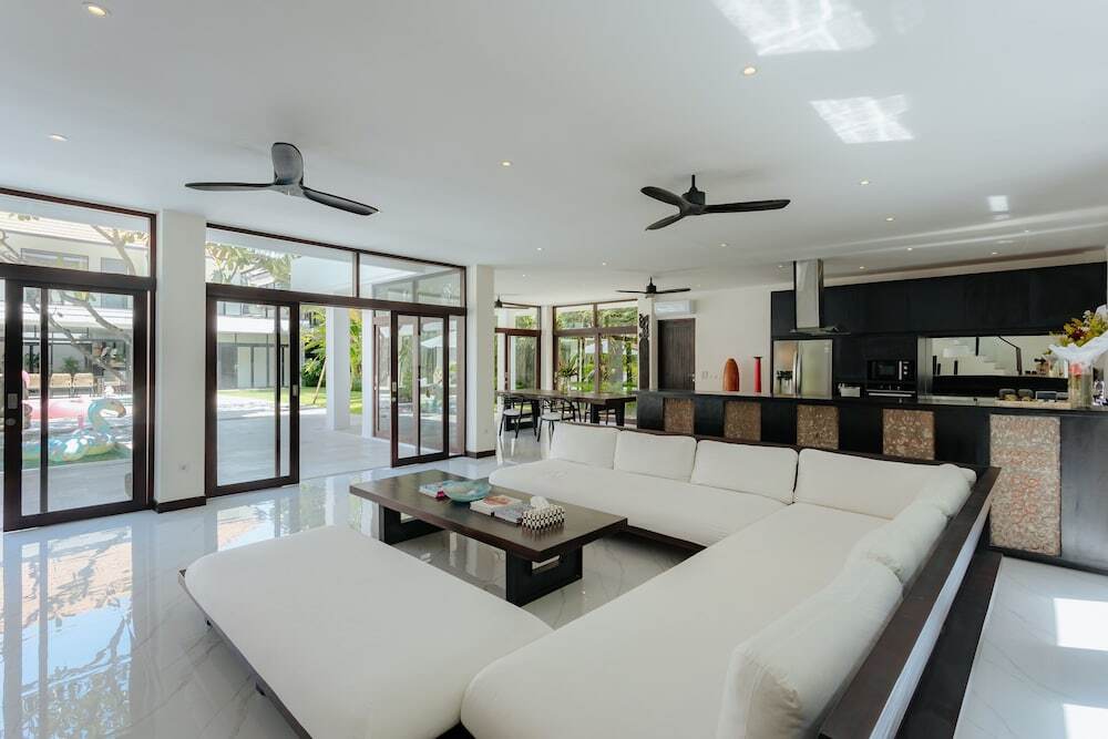 Villa Ayana Manis — 4-Star Luxury Hotel in Bali, Indonesia