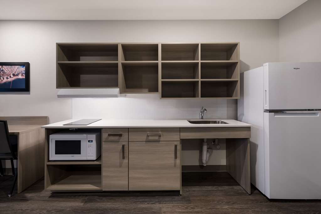 WoodSpring Suites Wixom Novi - photo 17