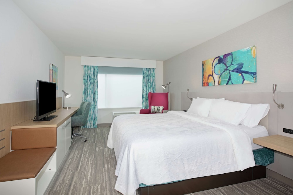 Hilton Garden Inn Omaha Aksarben Village - photo 9