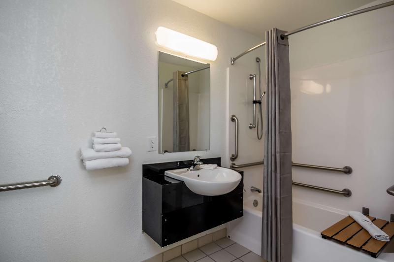 Motel 6 Bellmead TX Waco - photo 27