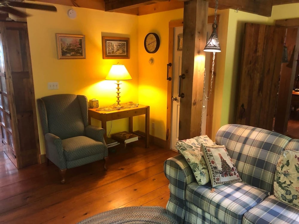 Yellow Barn Estate - photo 24