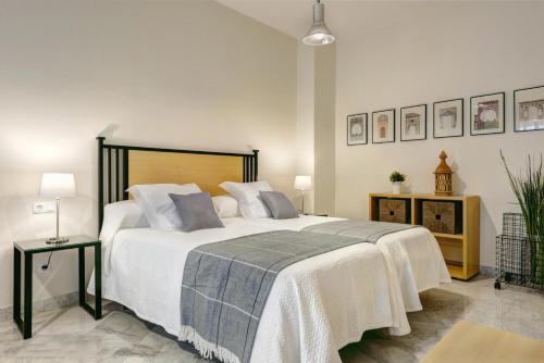 Genteel Home Tomás de Ibarra — 4-Star Luxury Hotel in Sevilla, Spain