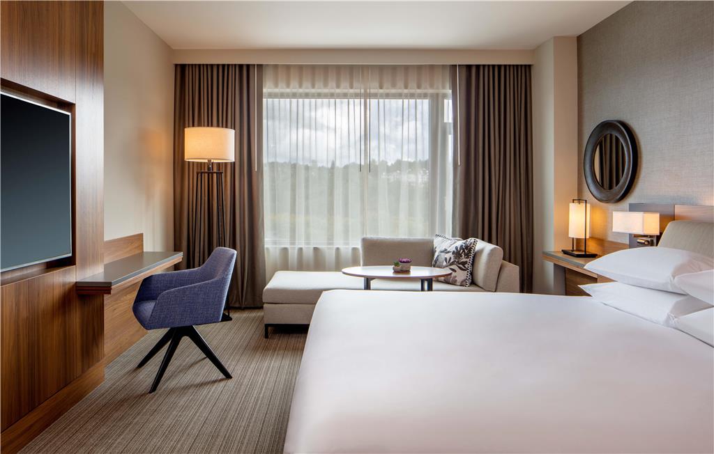 Hyatt Regency Lake Washington at Seattle s Southport - photo 34