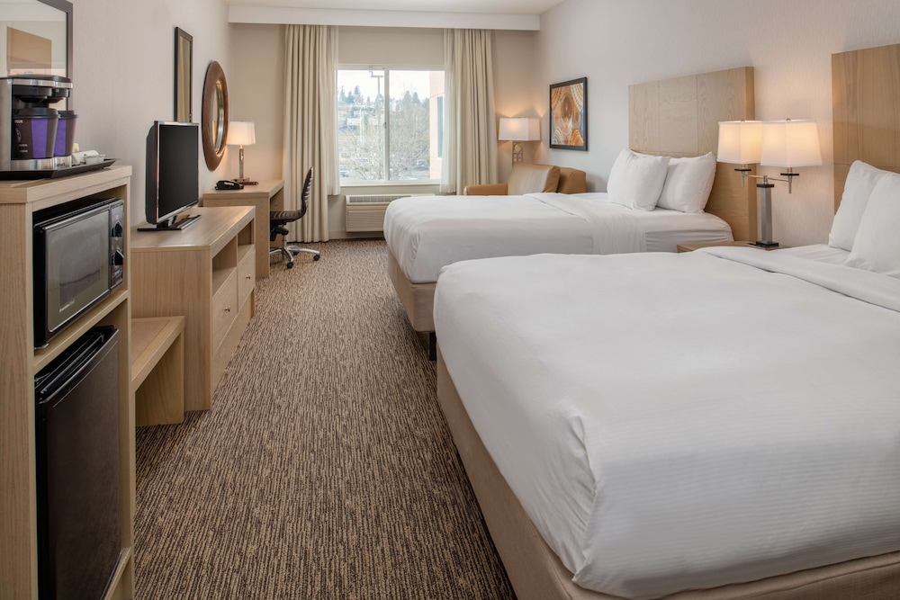 DoubleTree by Hilton Olympia Downtown Capitol District - photo 10