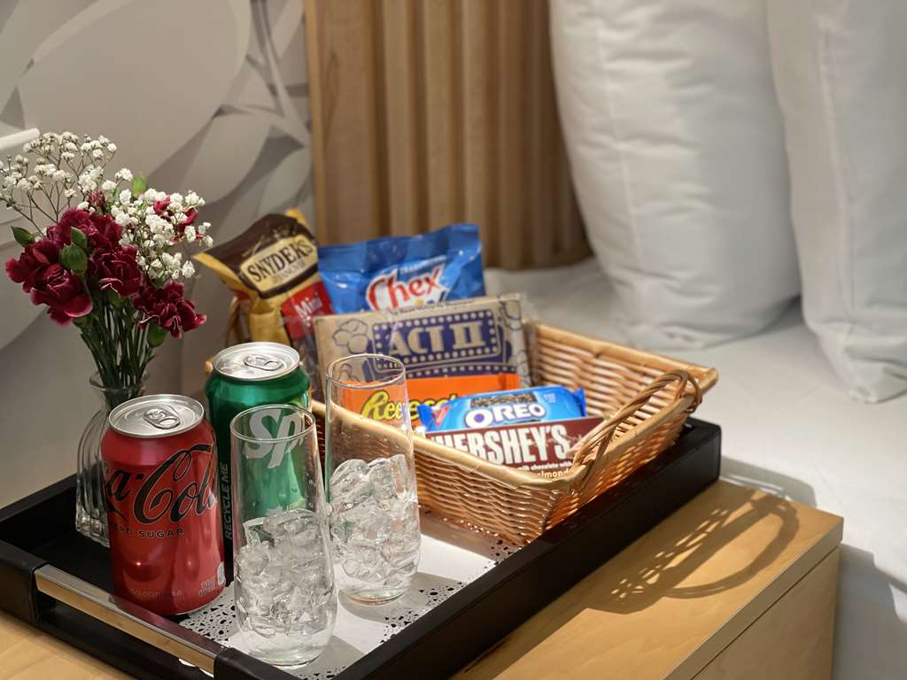 Best Western Plus Soho Hotel - photo 36