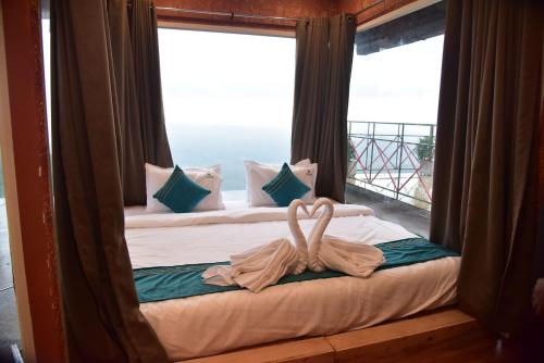 Mount Stratus Resort Vayalada — Kunnamangalam — photo 3