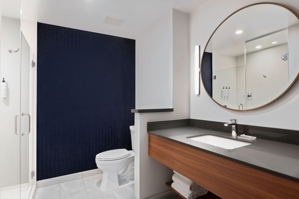 Fairfield by Marriott Inn & Suites Chino - photo 12