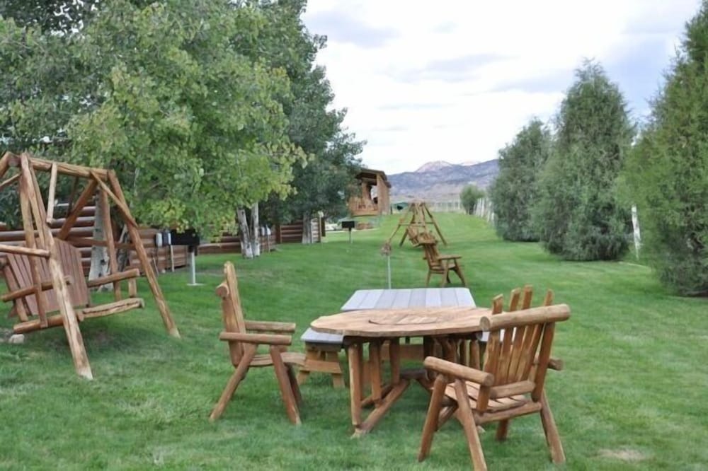 Bryce Country Cabins - photo 74