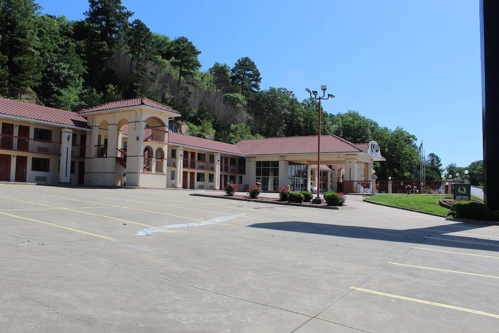 Quality Inn Conway Greenbrier - photo 50