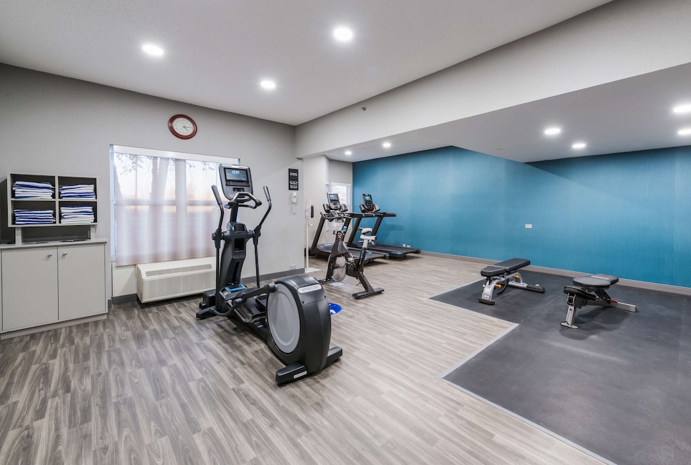 Hampton Inn & Suites Chicago Hoffman Estates - photo 38