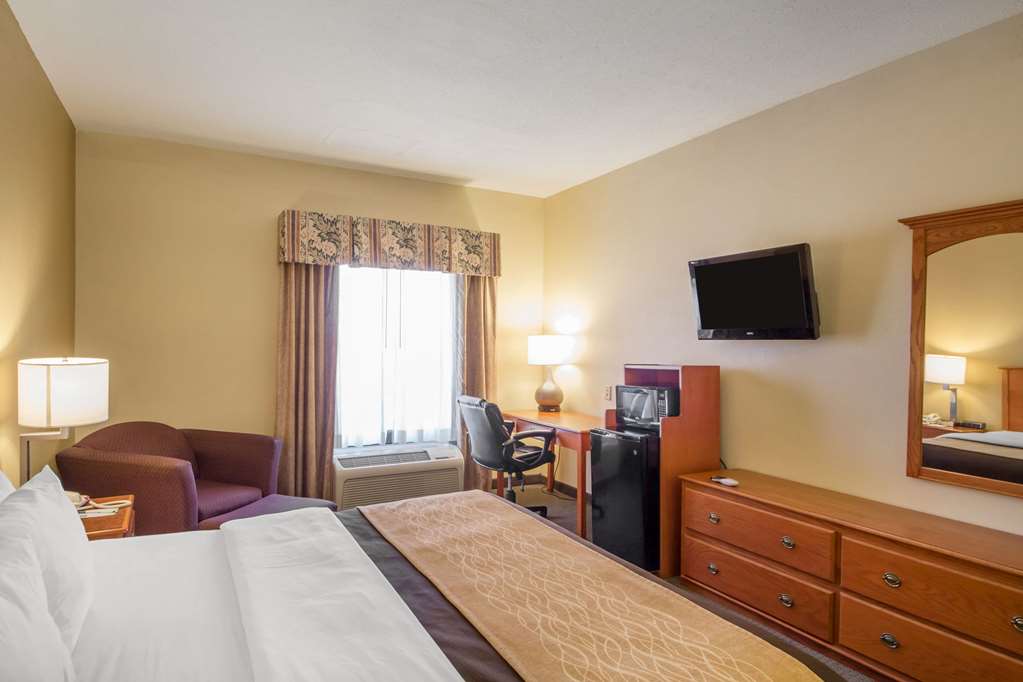Quality Inn & Suites Pryor - photo 10
