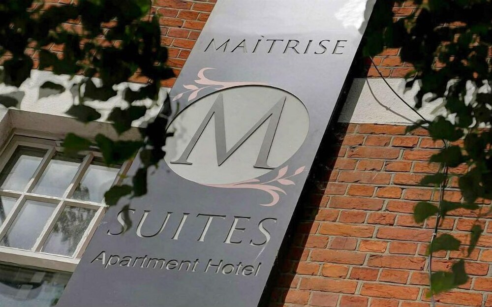 Maitrise Suites Apartment Hotel — 4-Star Luxury Hotel in London, United Kingdom