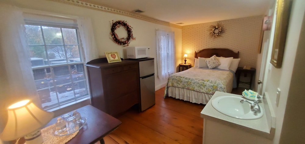 Old Orchard Beach Inn - photo 42