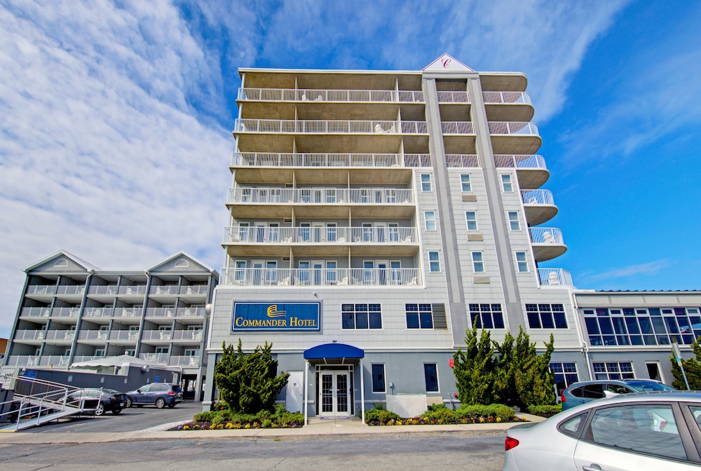 Commander Hotel & Suites - photo 91