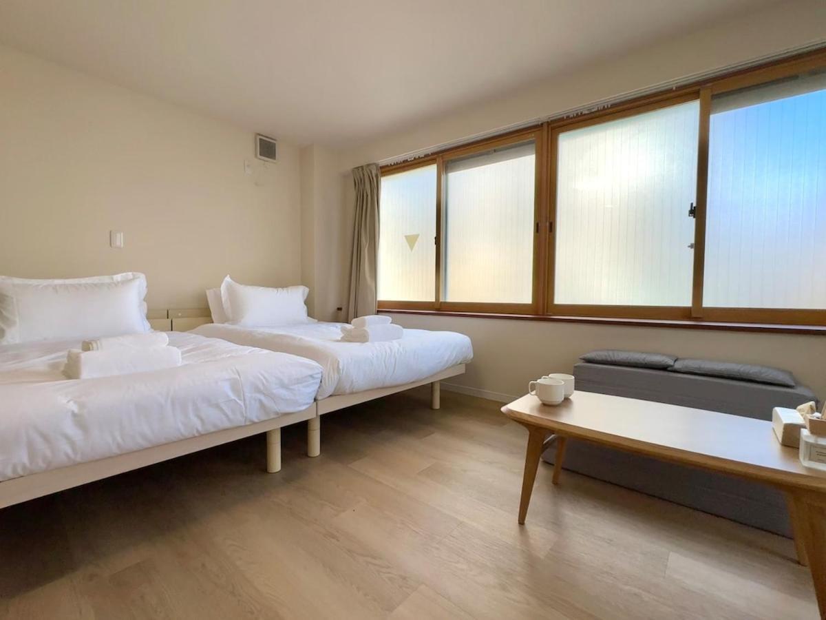 Ikeda Ueno 301 Twin Room