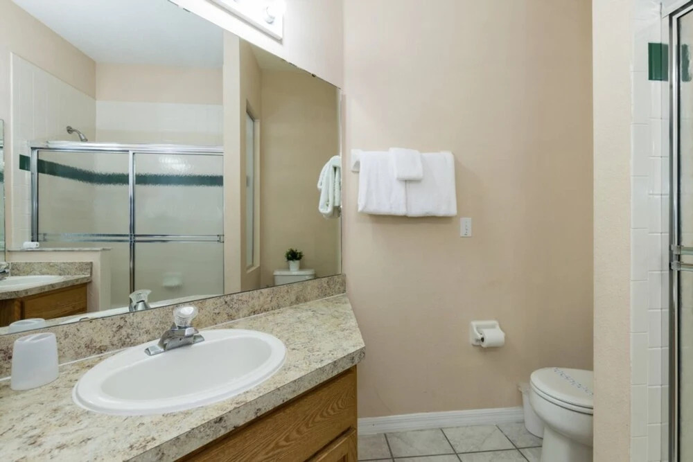 Sunset Lakes 3 bed - photo 11