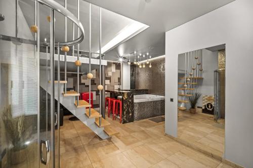 Secret Lounge Cozy Studio with Sauna and Jacuzzi — 4-Star Luxury Hotel in Vilnius, Lithuania