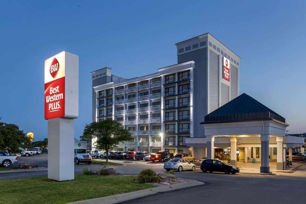 Best Western Plus Midwest Inn - featured photo