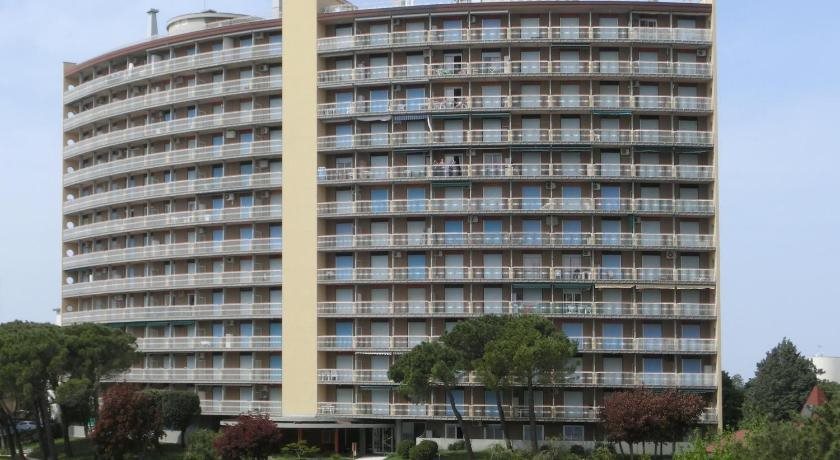 La Duna — 4-Star Luxury Hotel in Lignano Sabbiadoro, Italy