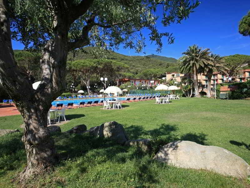 Hotel Desiree - carbon neutral hotel in Marciana