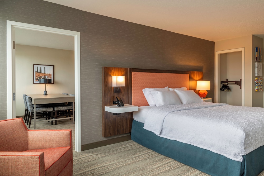 Hampton Inn by Hilton Manchester - photo 15