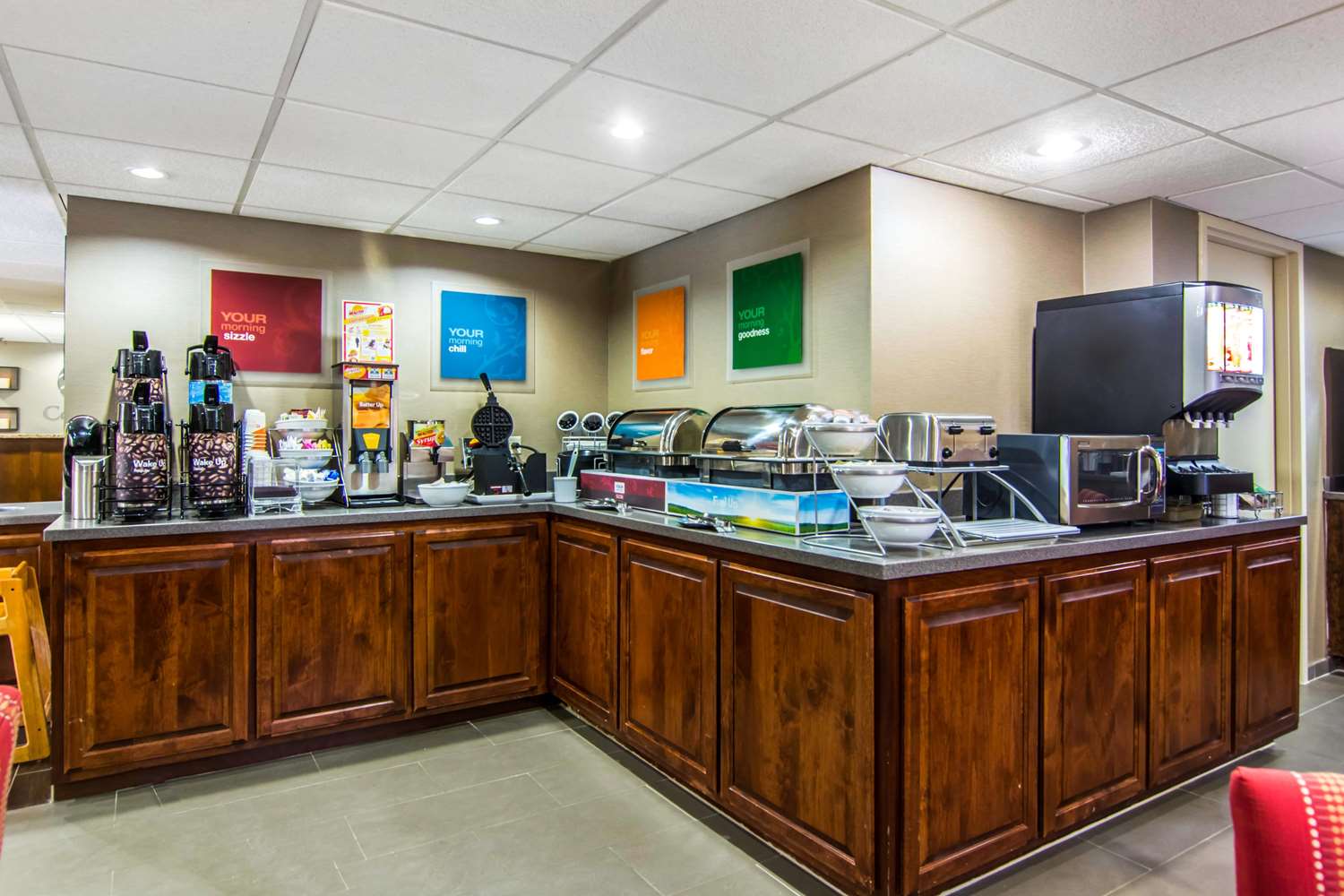 Comfort Inn Newport News Williamsburg East - photo 23