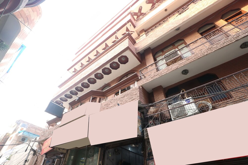 Oyo 16098 Hotel Amrit in Jalandhar, India