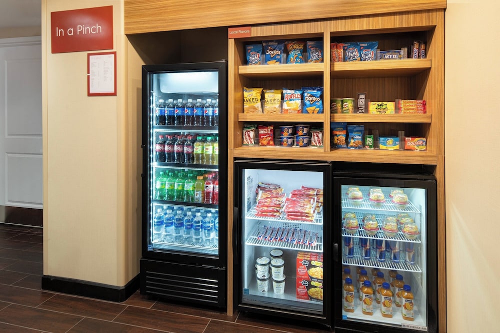 TownePlace Suites by Marriott Fresno Clovis - photo 22