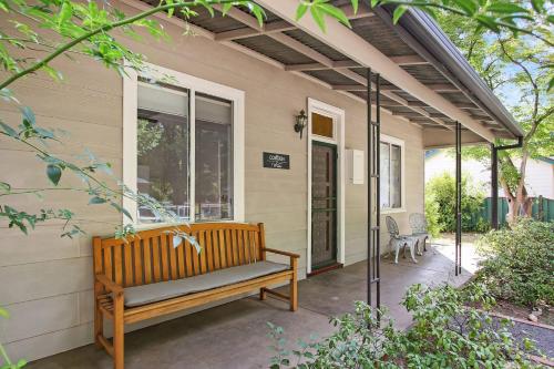 Cobden & Wills & Studio — Bright — photo 3