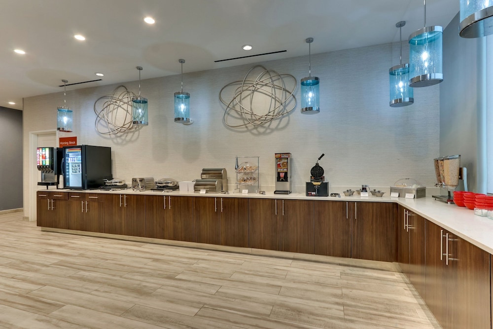 TownePlace Suites by Marriott Houston I 10 East - photo 57