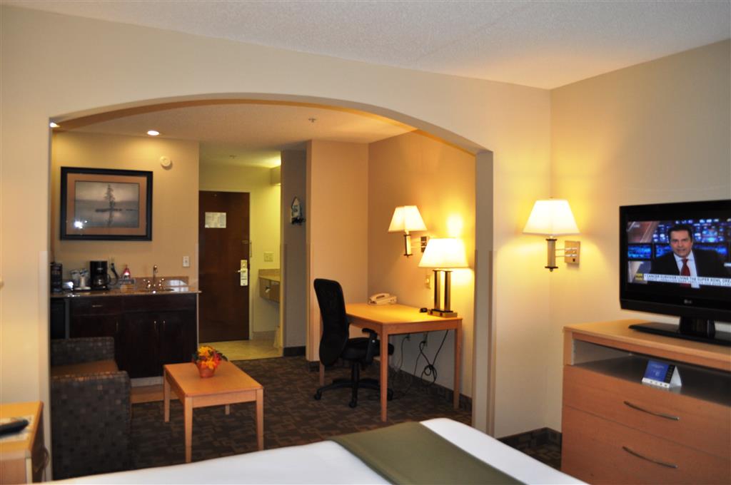 SureStay Plus Hotel by Best Western Roanoke Rapids I 95 - photo 14