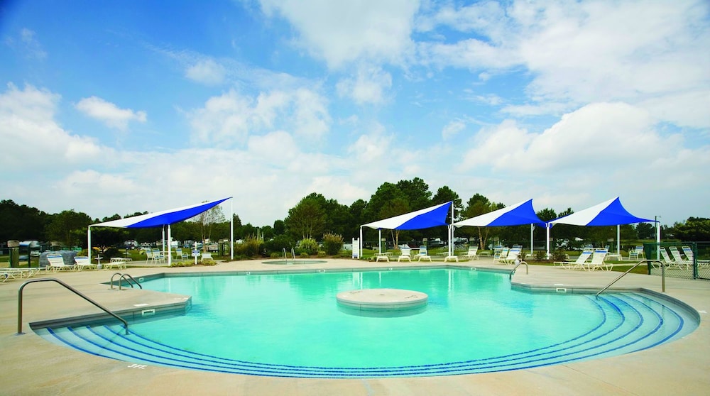 Twin Lakes RV & Camping Resort - featured photo