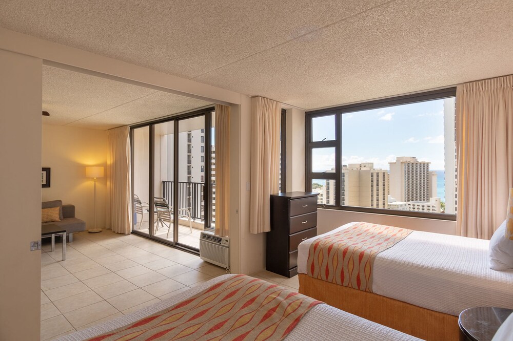 Waikiki Banyan Ocean View Tower 2 Suite 2310 - photo 18