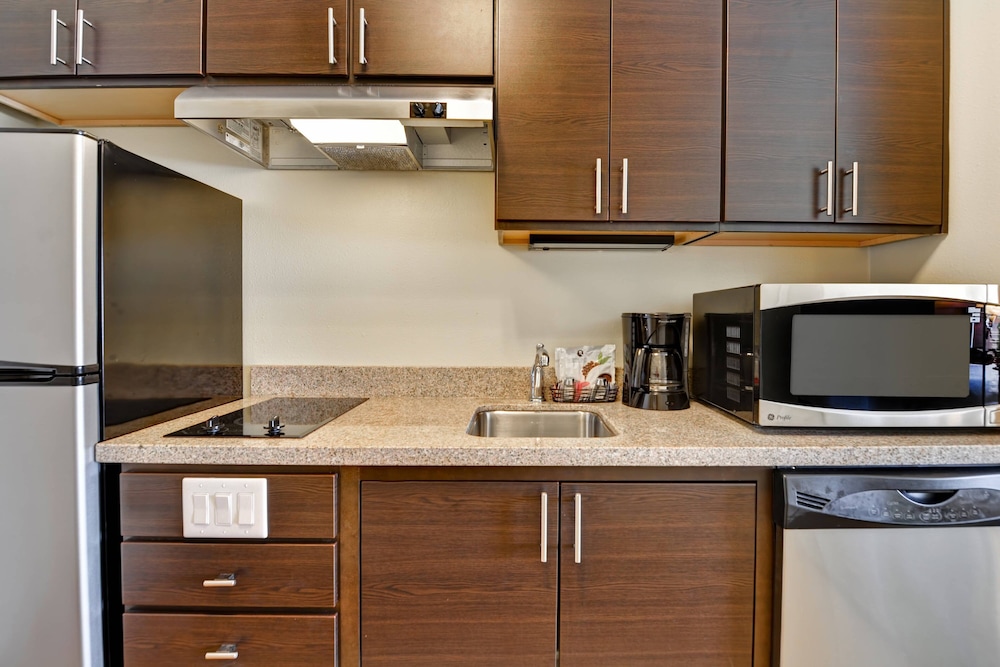 TownePlace Suites Jackson Ridgeland Township at Colony Park - photo 15