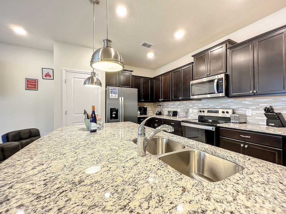 Epic 5br Paradise W Pvt Pool Bbq & Resort Access - photo 10