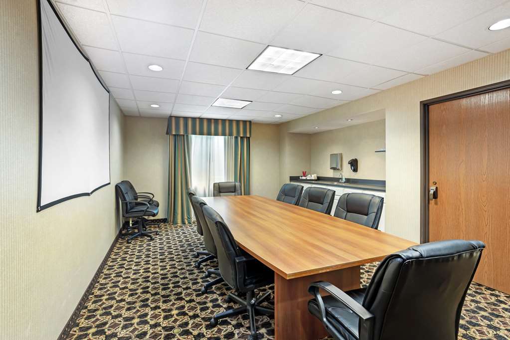 Best Western Plus Clearfield - photo 42