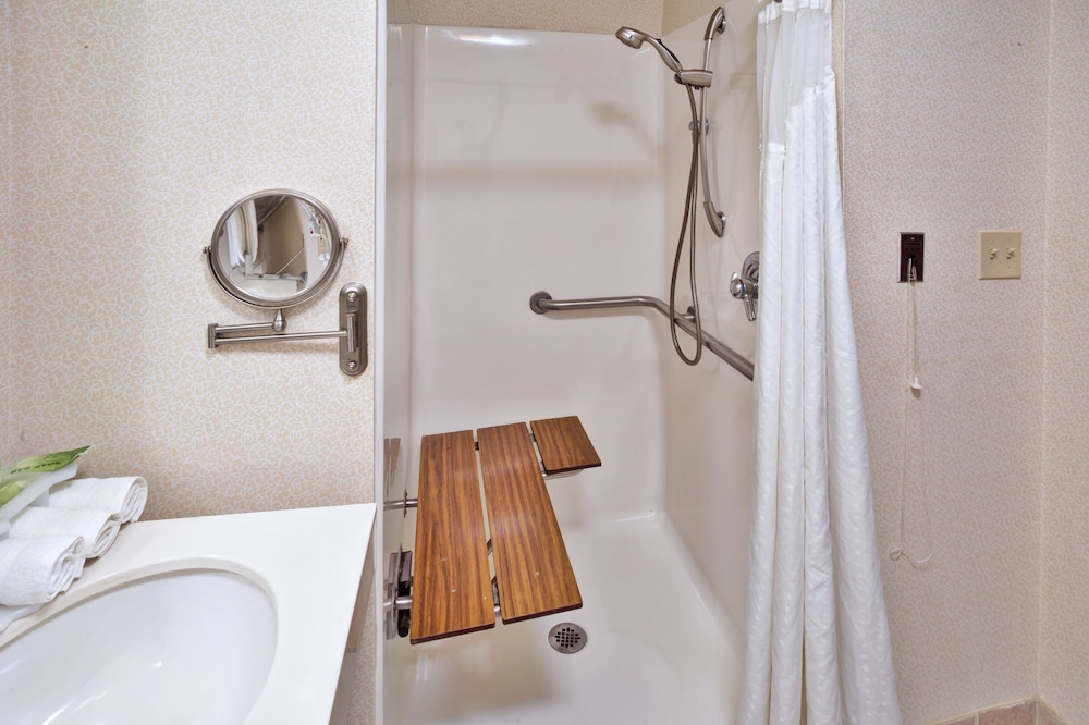 Holiday Inn Express Breaux Bridge by IHG - photo 15