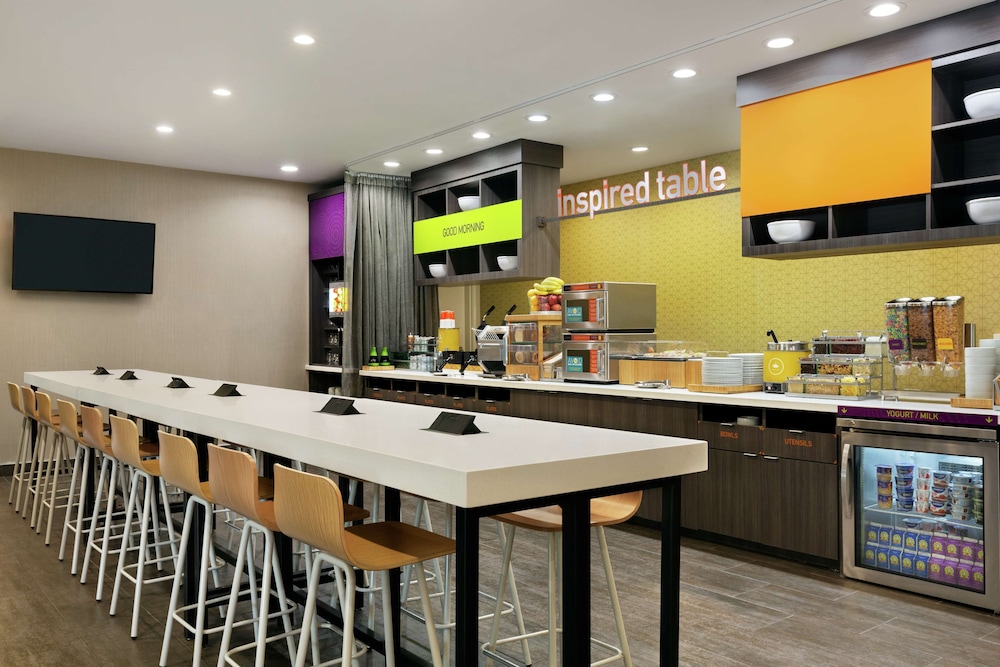 Home2 Suites by Hilton Houston Pearland - photo 42