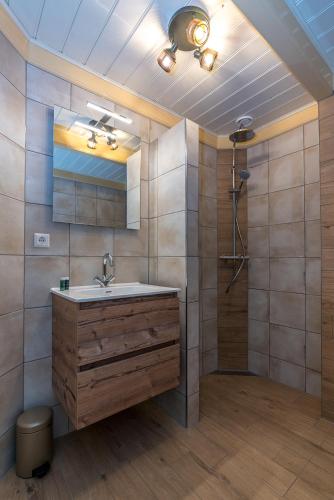 Boerderijwoning De Florijn — 4-Star Luxury Hotel in Amsterdam, Netherlands