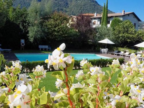 Vittoria Residence — 4-Star Luxury Hotel in Dongo, Italy