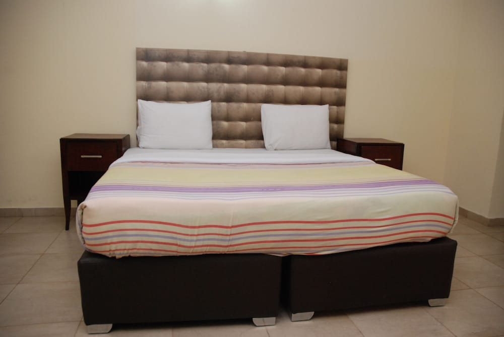 Knightsbridge Hotels — Lagos — photo 5