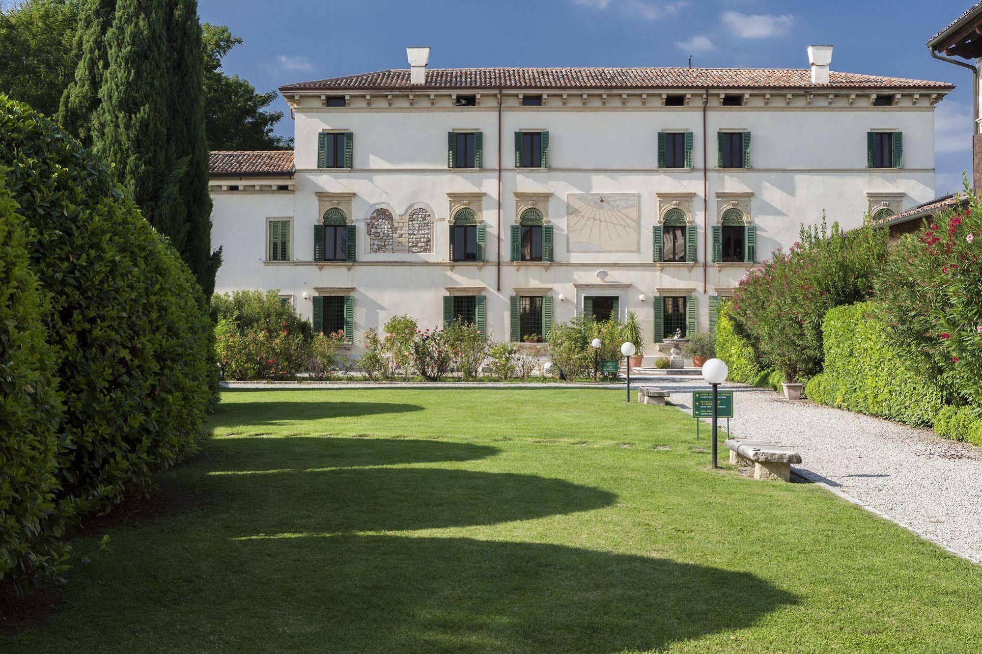 Villa Del Quar