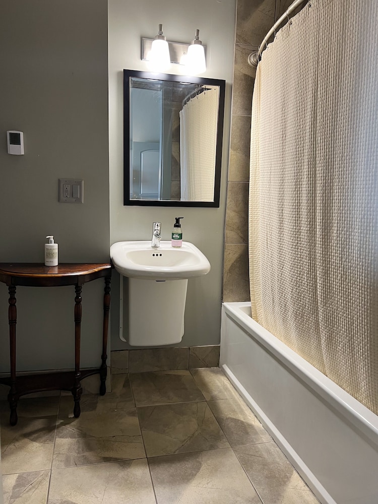 The Black Hawk Hotel - photo 45