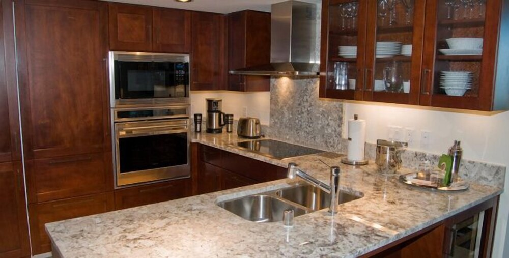 Jet Luxury at The Trump Waikiki - photo 42