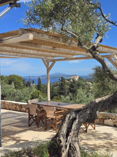 Lagom Retreat Askos in Agios Nikolaos, Greece